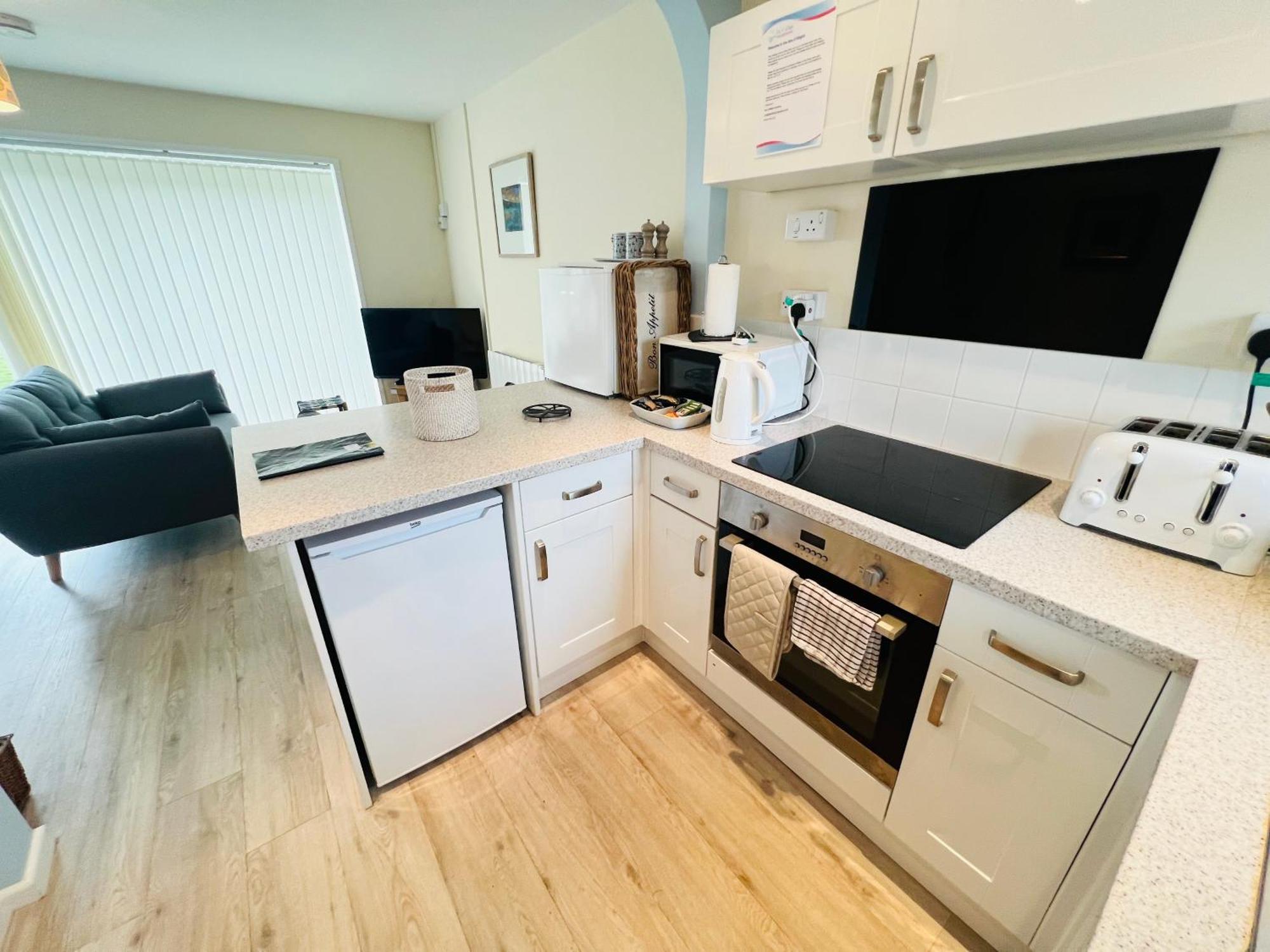 2 Bedroom Bungalow Sv58, Seaview, Isle Of Wight Free Wi-Fi Екстер'єр фото